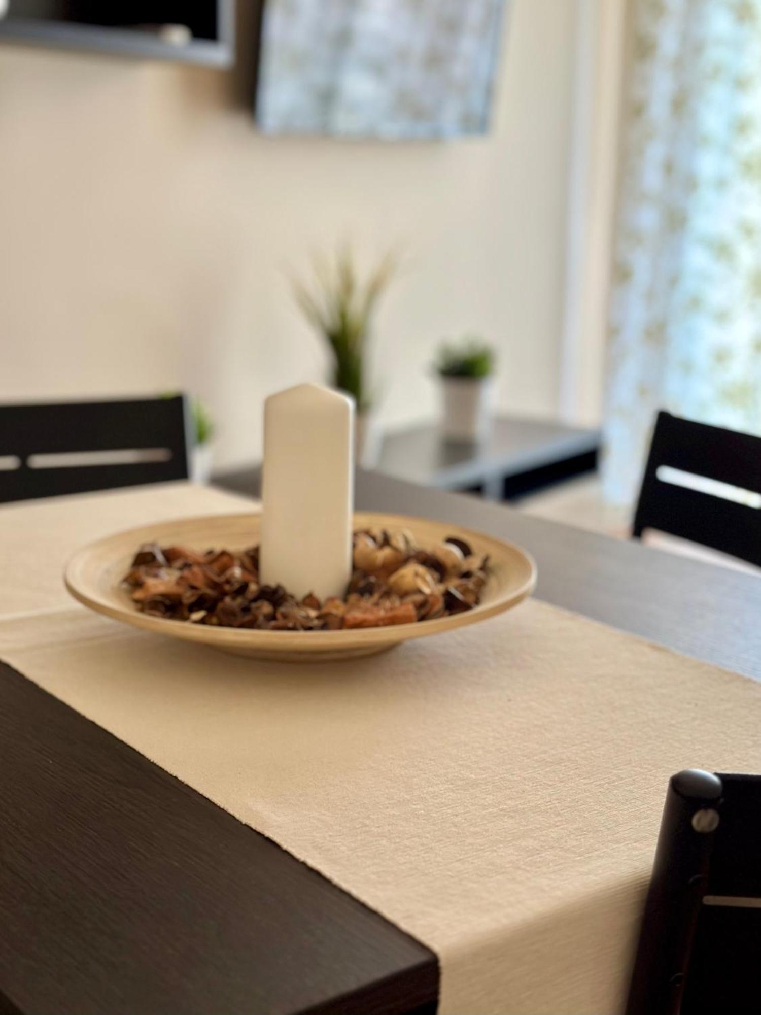 Napule House - Napoli Appartamento In Centro Екстериор снимка