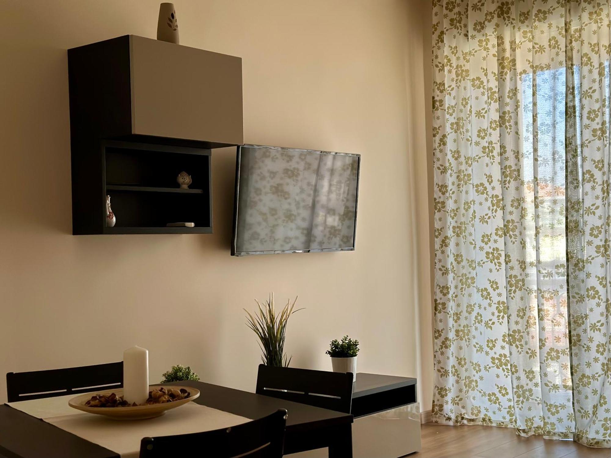 Napule House - Napoli Appartamento In Centro Екстериор снимка